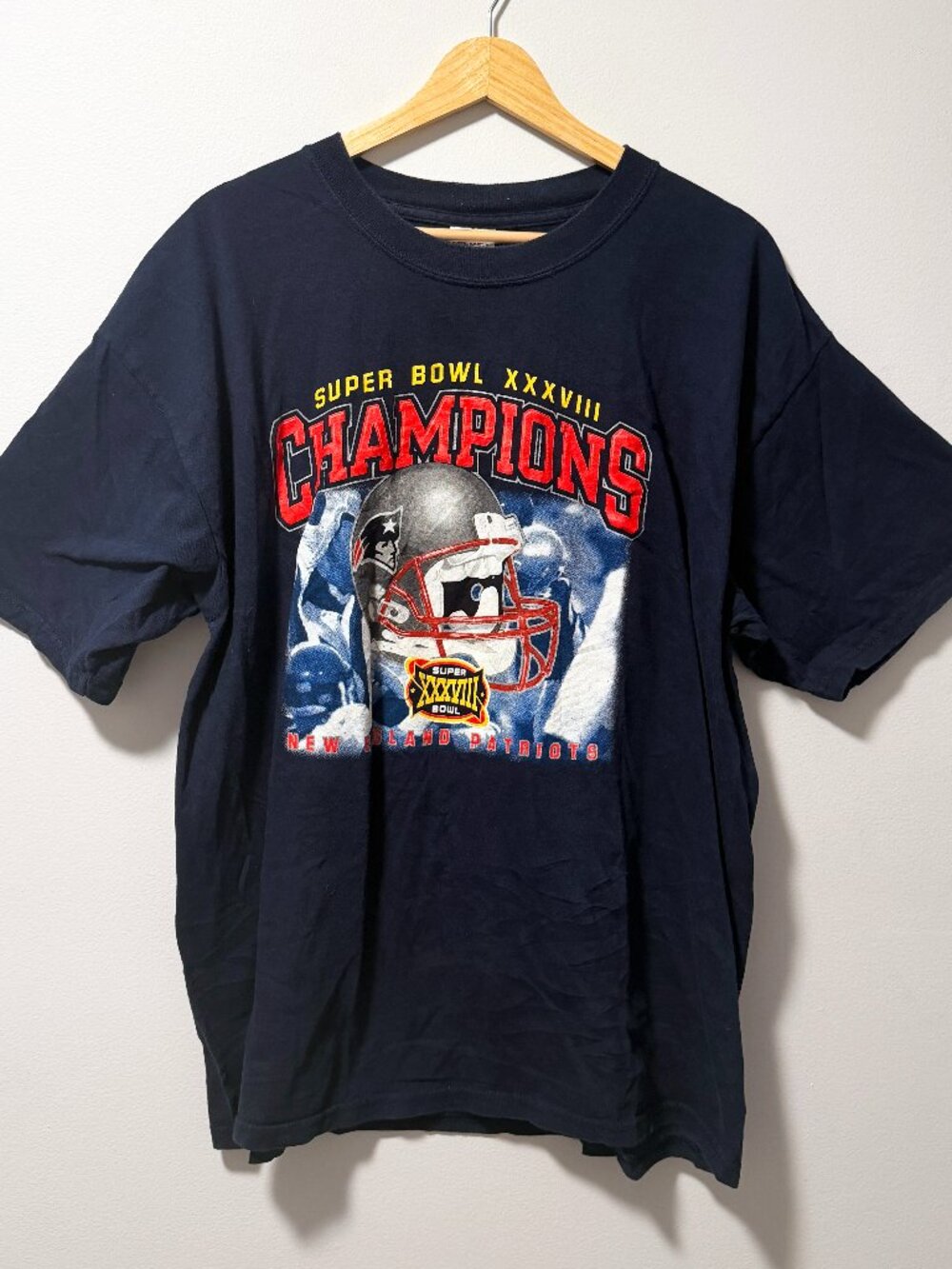New England Patriots Super Bowl XXXVIII Champions Mens XL 20 Gildan T-Shirt Navy